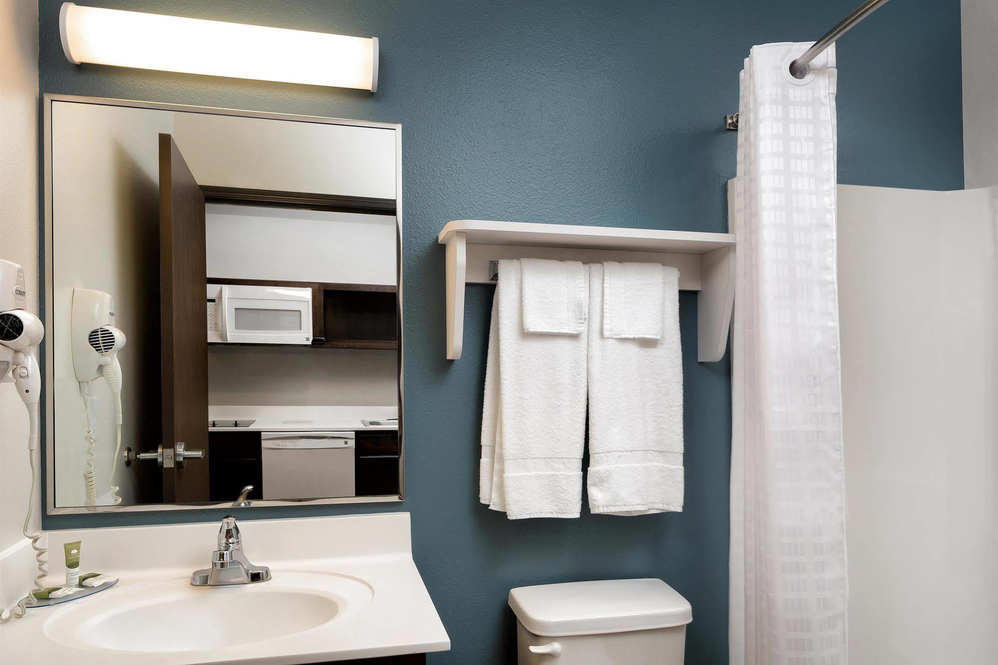 Woodspring Suites Houston Iah Airport Humble Exterior photo