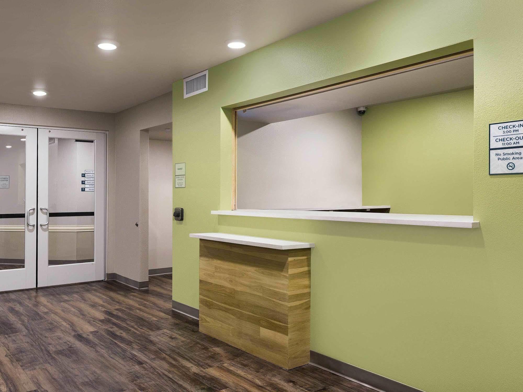 Woodspring Suites Houston Iah Airport Humble Exterior photo