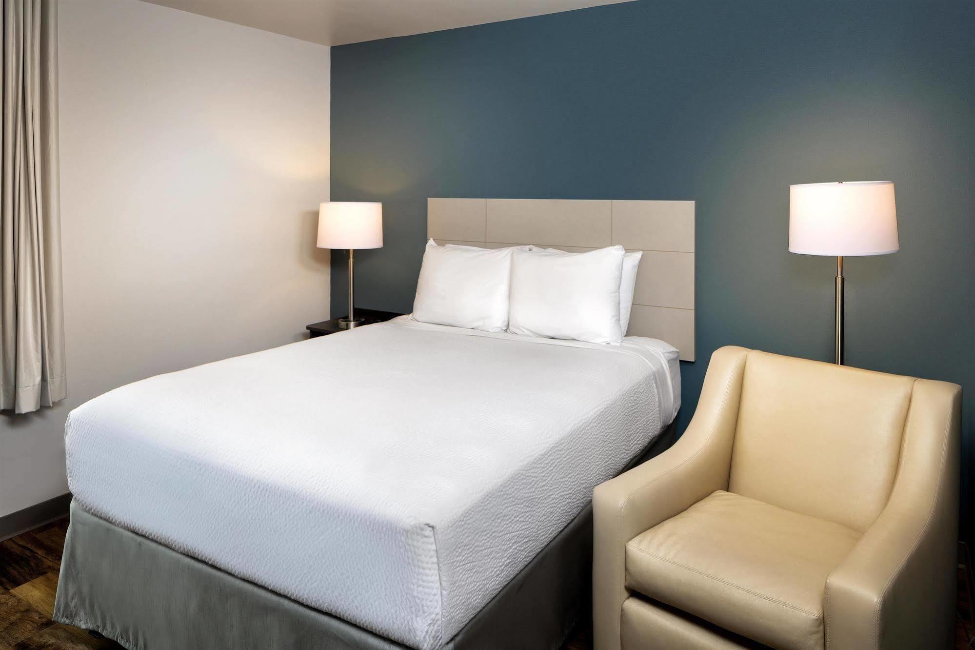 Woodspring Suites Houston Iah Airport Humble Exterior photo